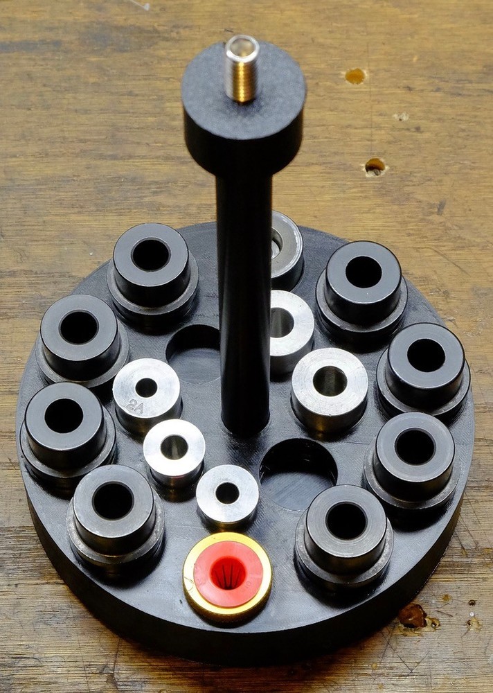 Spolar tool head change storage for Spolar Gold Reloader