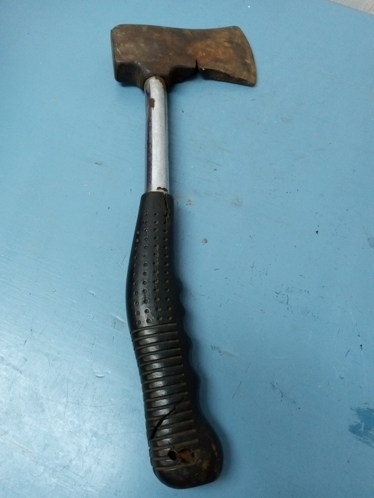 Unbranded Hatchet (LL)