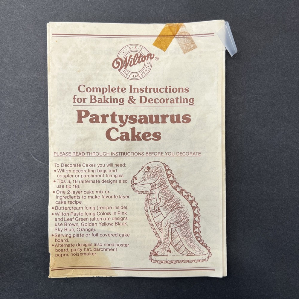 Vintage Wilton "Partysaurus" Cake Mold 1987 - w/ Insert & Instructions