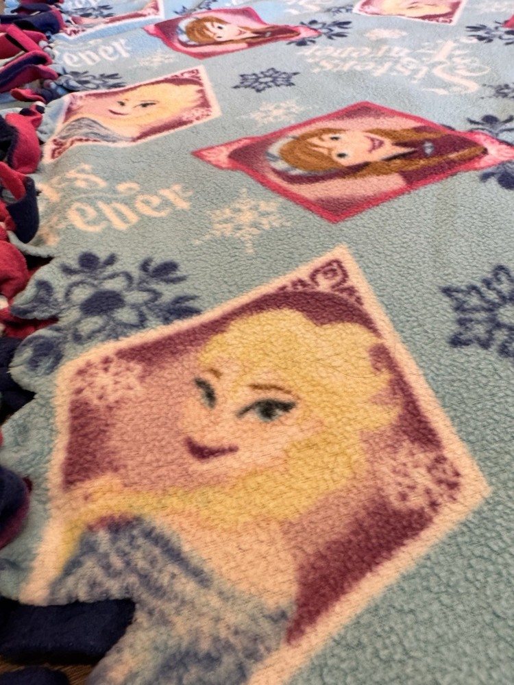Frozen Elsa and Anna Kids Blanket