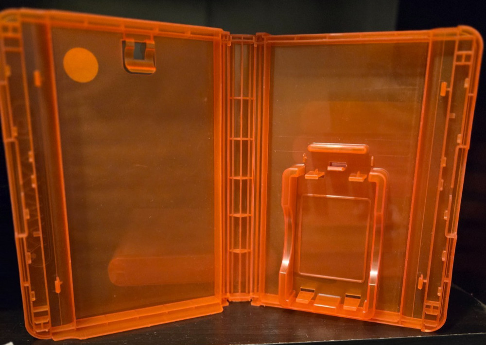 8 Empty Playaway cases