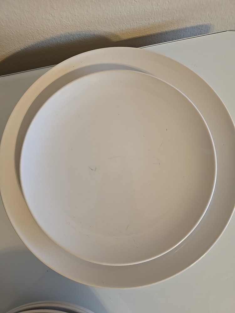 IKEA 17 Piece Dinnerware Set