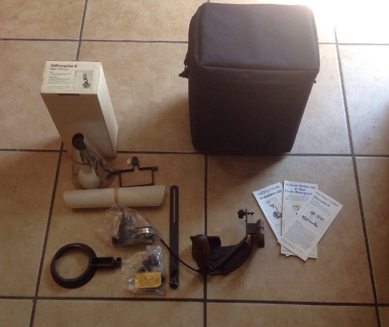 Stroboframe 225 Professional Flash Bracket w/ Diffusalite II & Pro Padded Case
