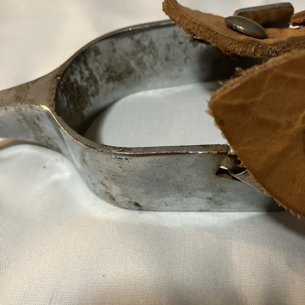 Boot Spur Chrome, Plain, Leather 5-Point Star Rowels . CR ? Preowned Fair