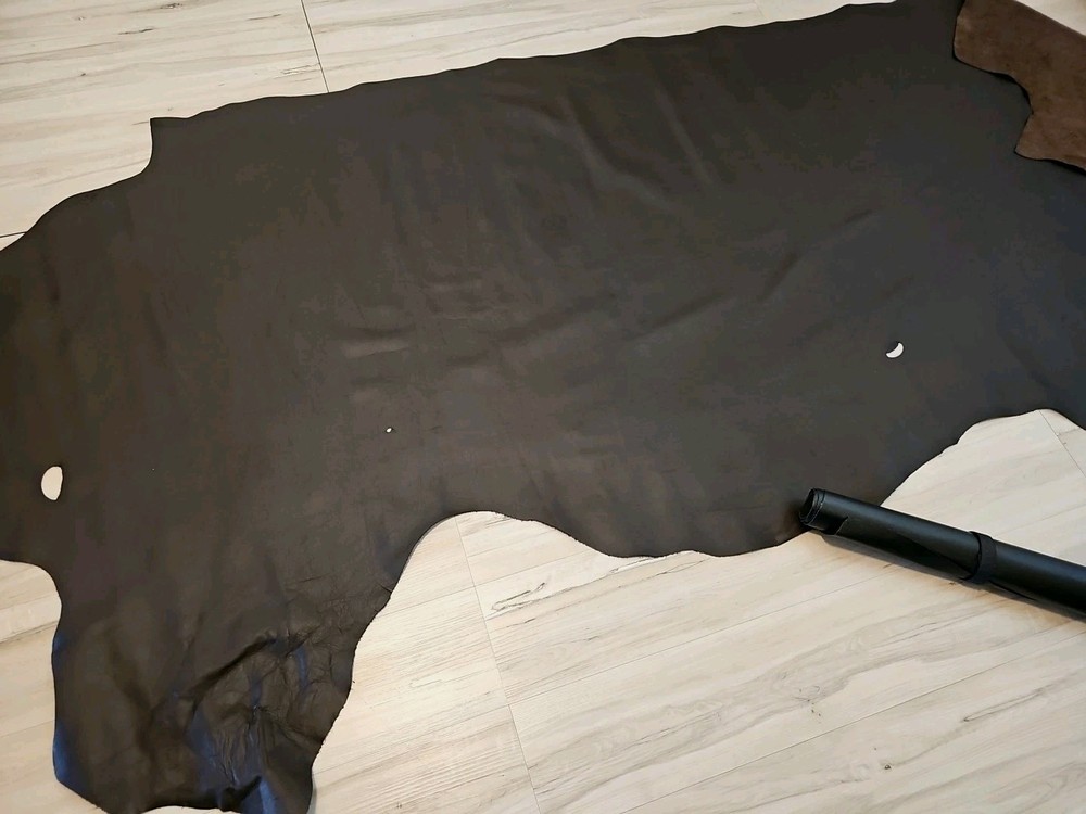 3oz DARK MATTE BROWN SOFT SMOOTH GRAIN LEATHER HIDE PANEL,SHEET,SQUARE, 23+sqf