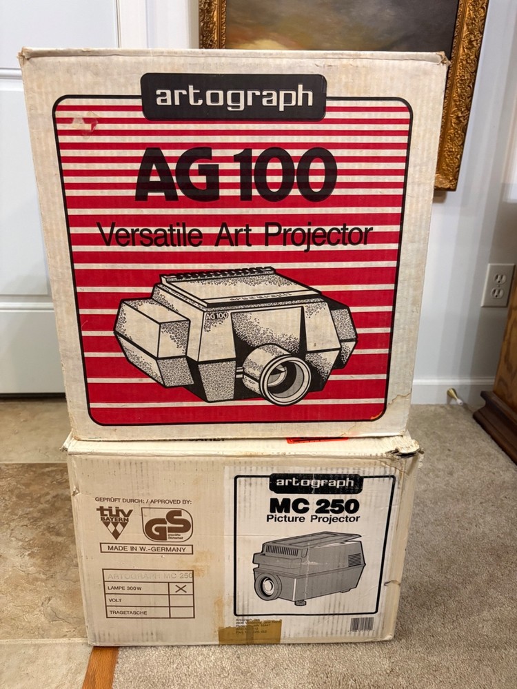 ag 100 versitile projector