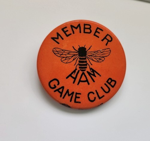 MEMBER HAM GAME CLUB Pinback Button, very nice!