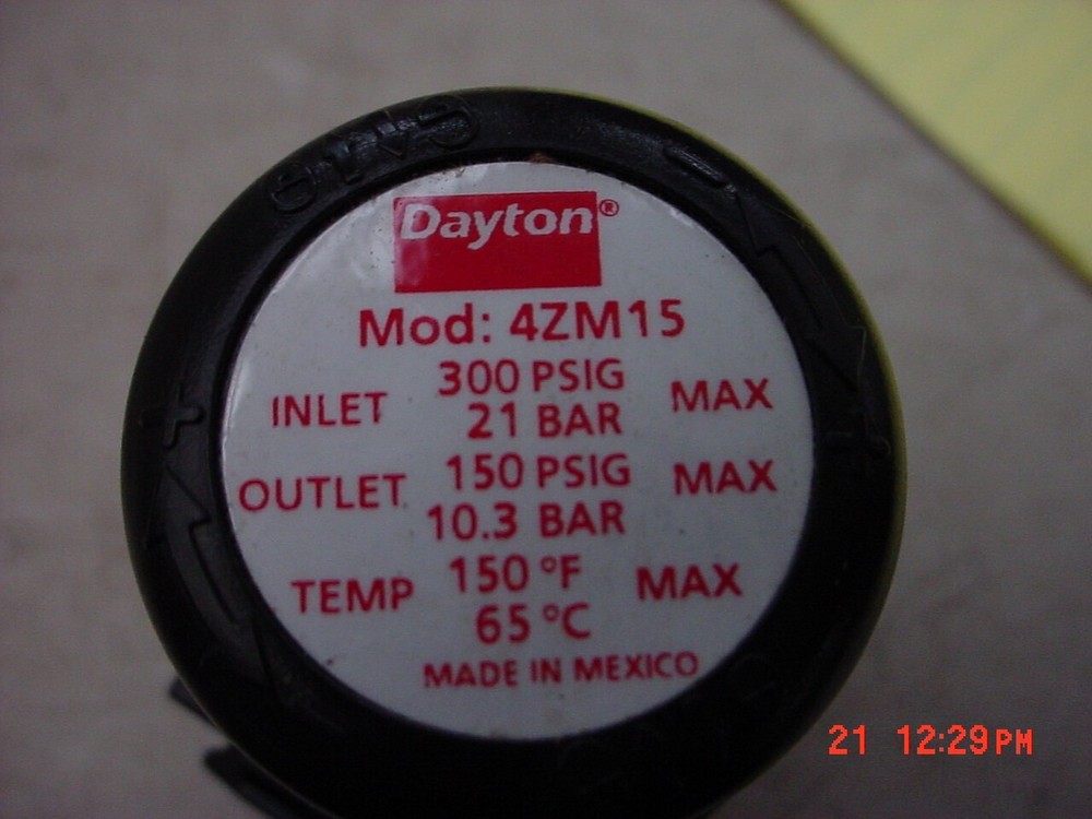 DAYTON 3/8" AIR REGULATOR 4ZM15