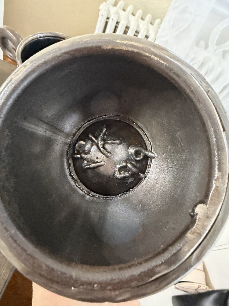 Decorative Metal Pot Cast Iron embossed design