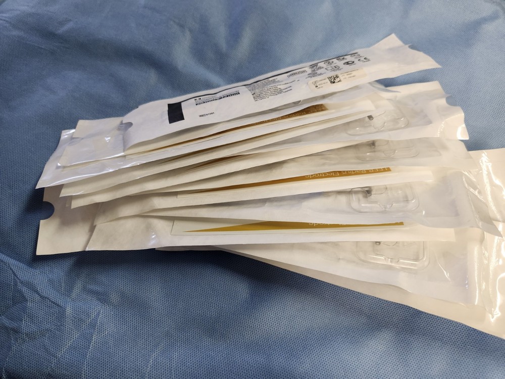 LOOP ELECTRODE  Asorted- Tungsten Wire Loop Blue Color EL-060