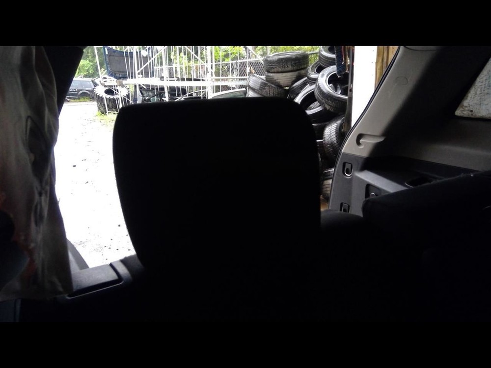 TERRAIN   2011 Headrest 1031699