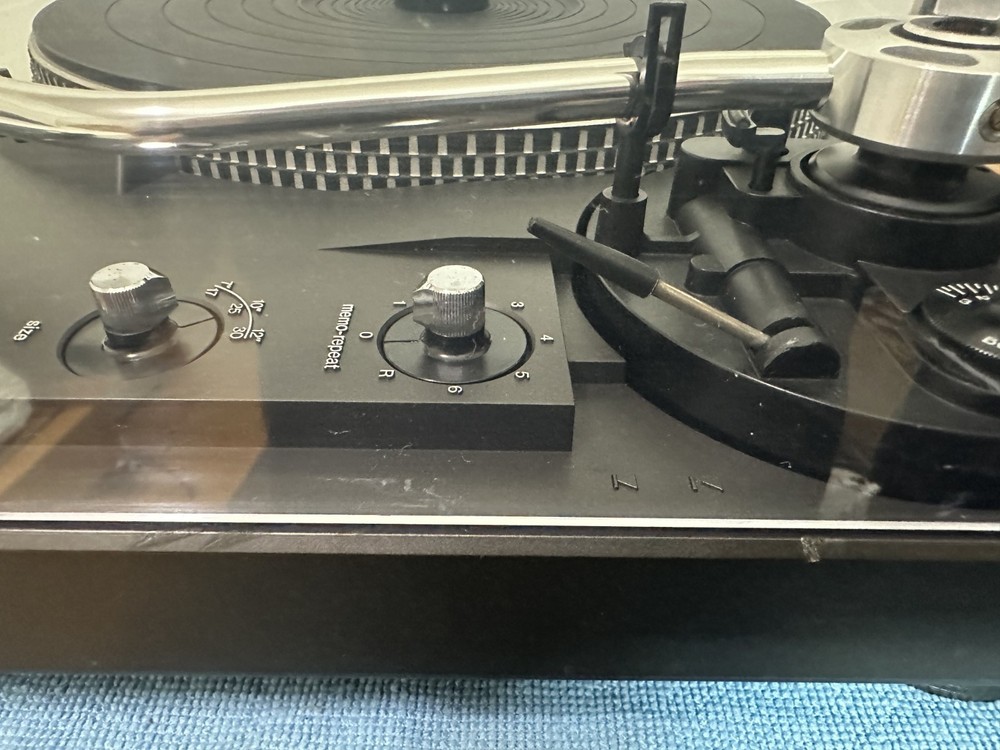 Technics SL-1900 Direct Drive Automatic Turntable working Tested From Japan