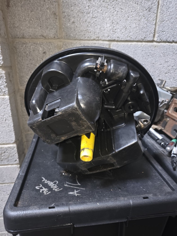 Renault Clio 172 Tool Kit And Holder