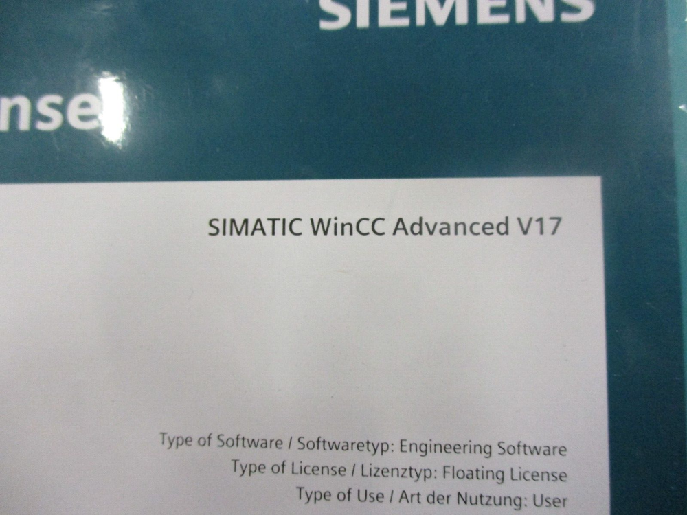Siemens SIMATIC WinCC Advanced V17 6AV2102-0AA07-0AA