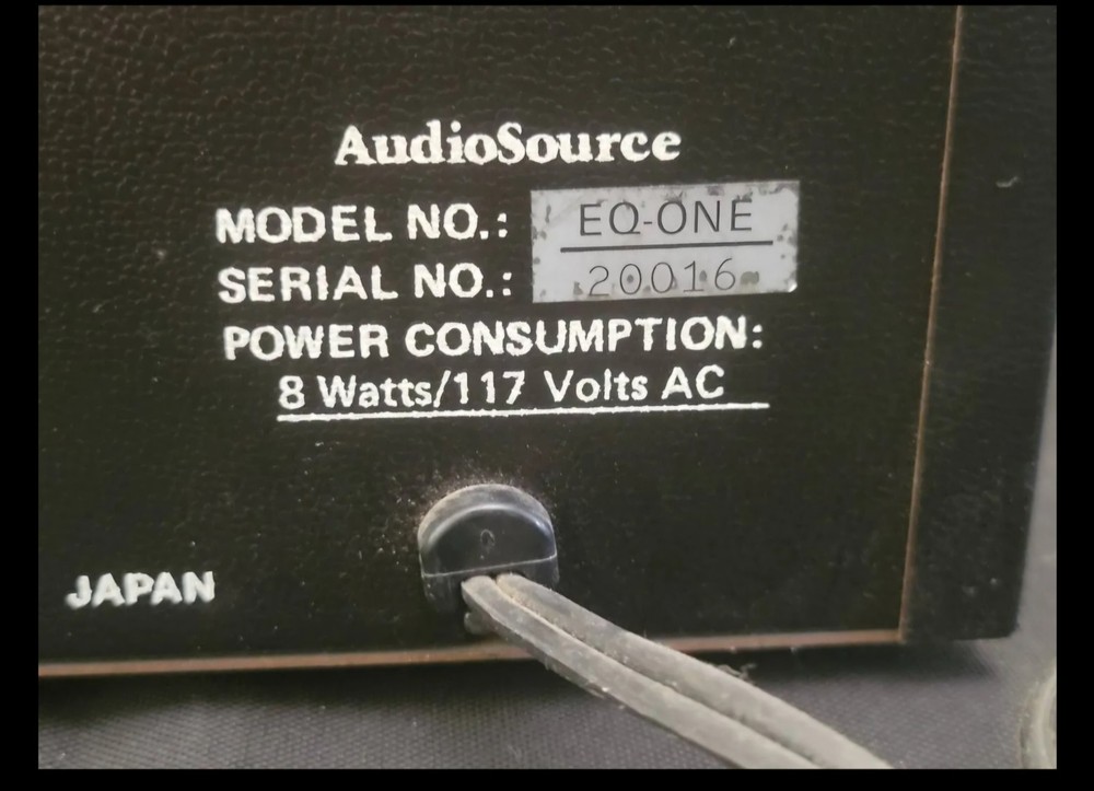 AudioSourceEQ-ONE Graphic Equalizer&Spectrum Analyzer Rackmount Audio Processor