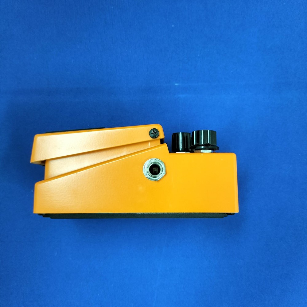 BOSS DS-1 DISTORTION Effector Pedal From Japan