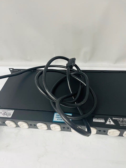 Middle Atlantic Power Center PD-915R