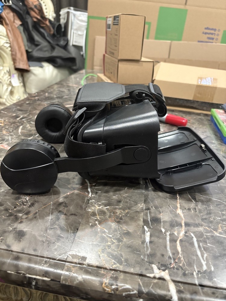 VR Park Virtual Reality Glasses Only...No Bluetooth Remote