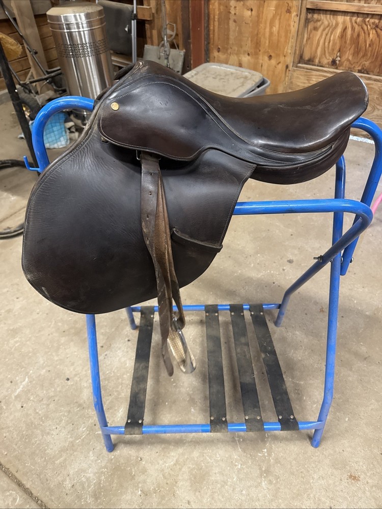 Fair View Farm English Saddle