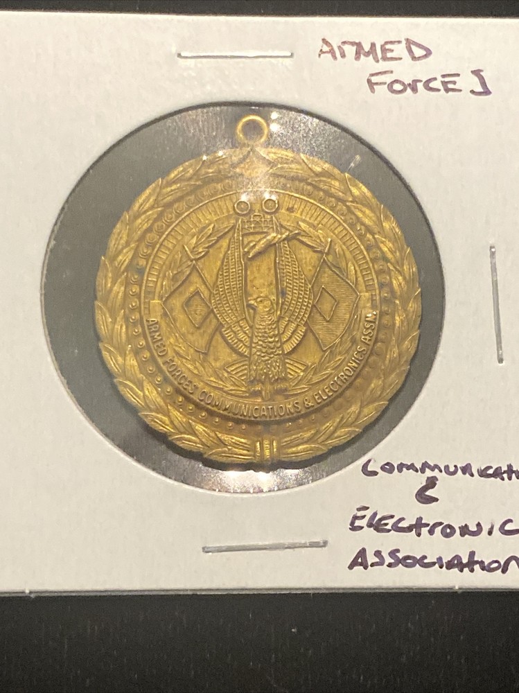 Armed Forces Communication And Electronics Medallion Token Undated