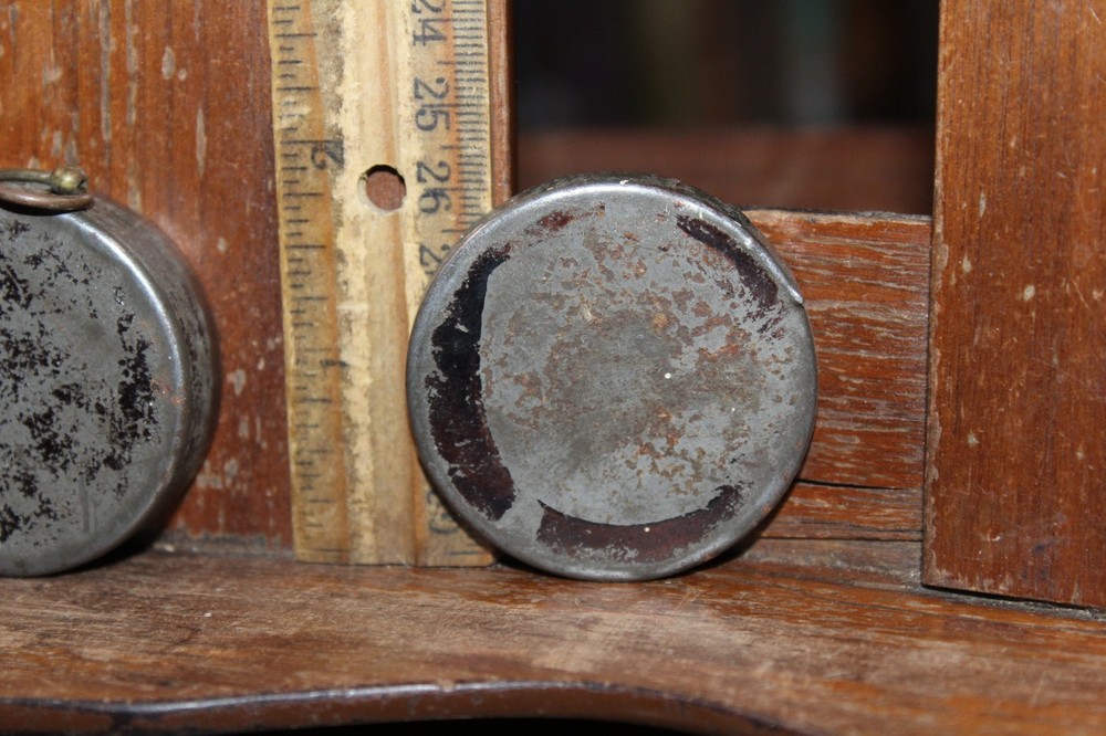 Vintage Case with Lid Small Compass