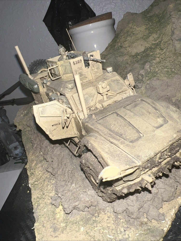 Modern War Model Diorama Professionally Hand Built And Painted