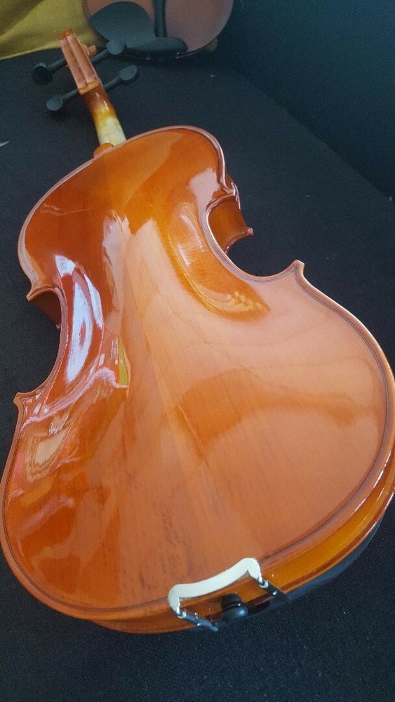 Beautiful 16" Solid Maple Professional Viola