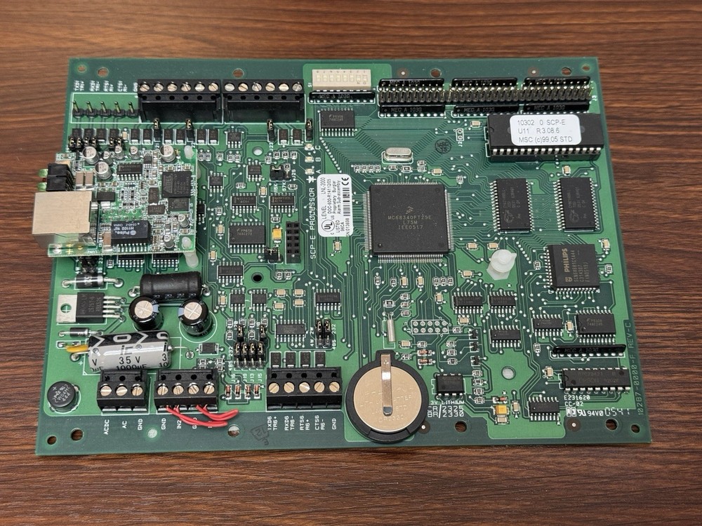 Lenel LNL-2000 Intelligent System Controller
