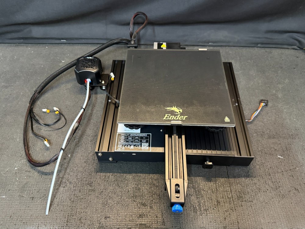 Creality Ender 3 V2 3D Printer