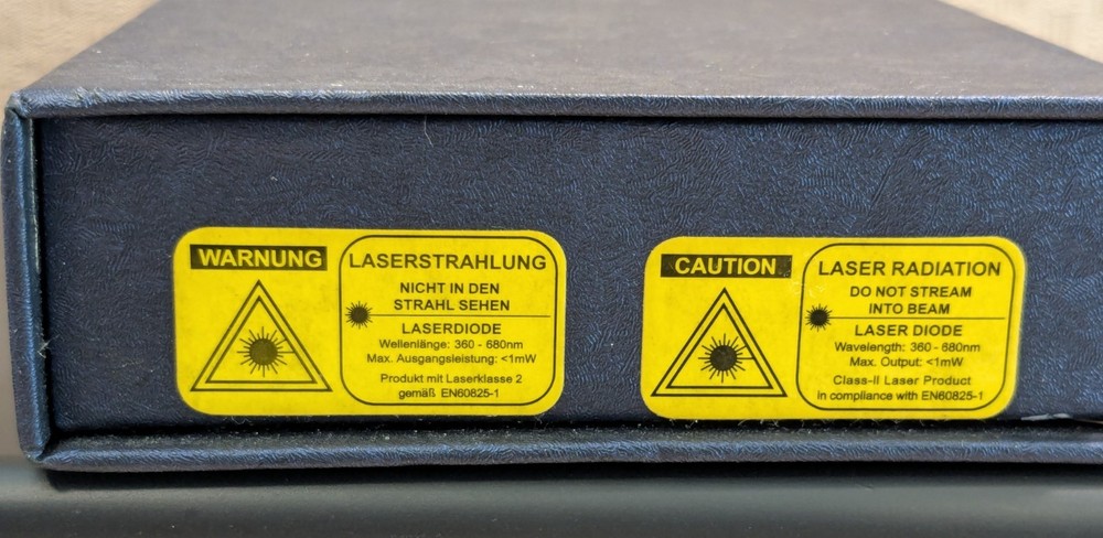 Audiodeck Laser Pointer Presentation Remote w USB Flash Drive-New