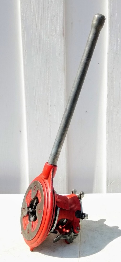 RIDGID 65R 1-2" ADJUSTABLE PIPE THREADER RECEDING W/ HANDLE VG+