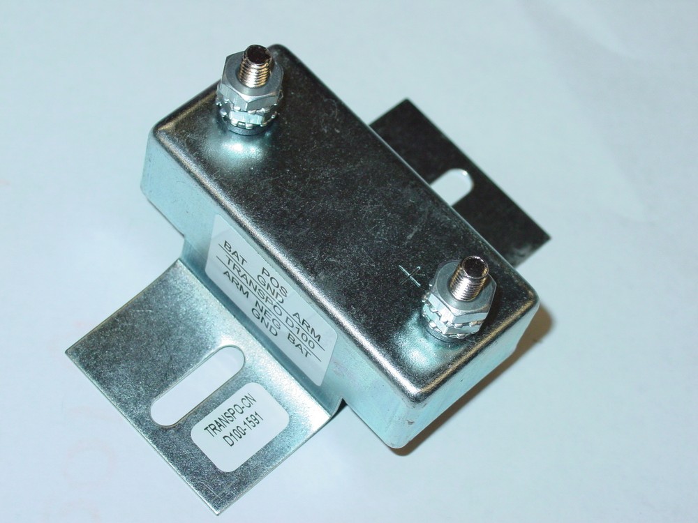 TRANSPO UNIVERSAL SOLID STATE GENERATOR CUT OUT CURVE / FLAT MOUNT d100