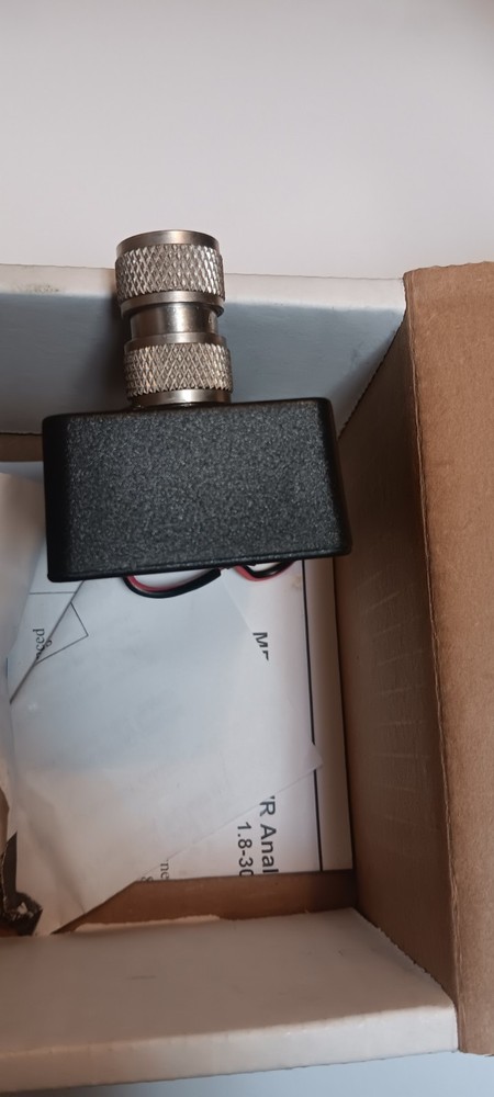 MFJ-917 - SWR Analyzer Balun line Adaptor