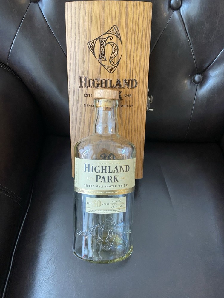 Highland Park 30 Whisky Empty Bottle Unrinsed with Box