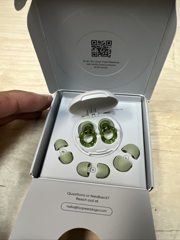 Loop Engage 2 Silicone Ear Plug Pack Green Open Box