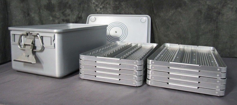 * Case Medical Sterilization Container