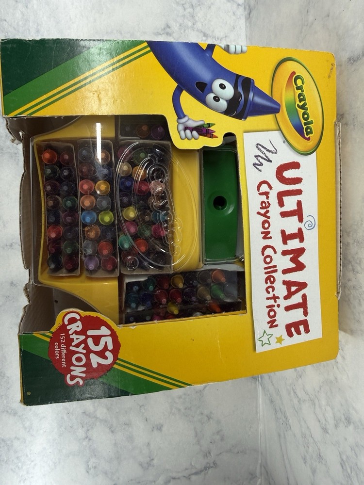 Crayola Ultimate Crayon Collection - 152 Count