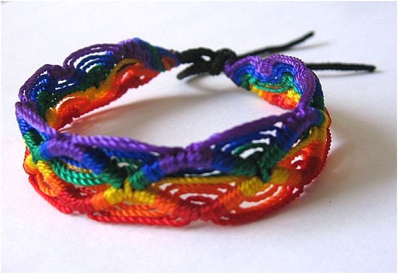 10 RAINBOW FRIENDSHIP BRACELETS. handmade in Peru