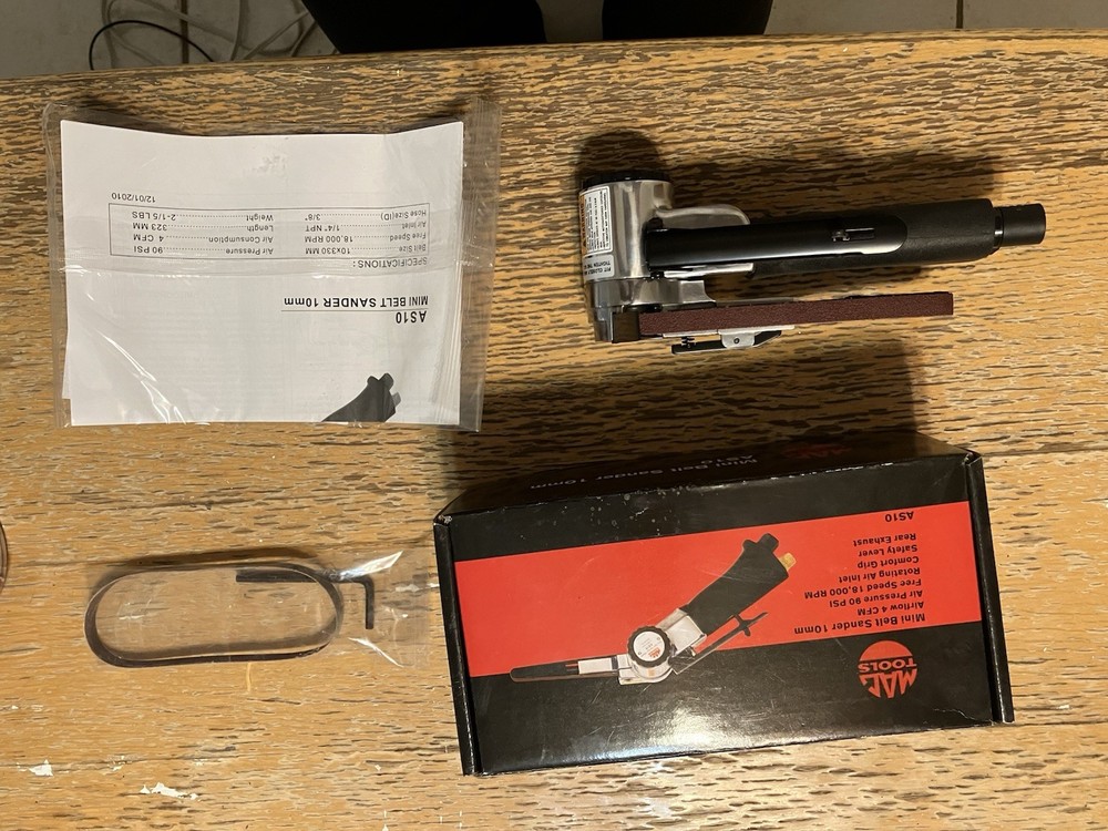 Mac Tools Mini Air Sander As10