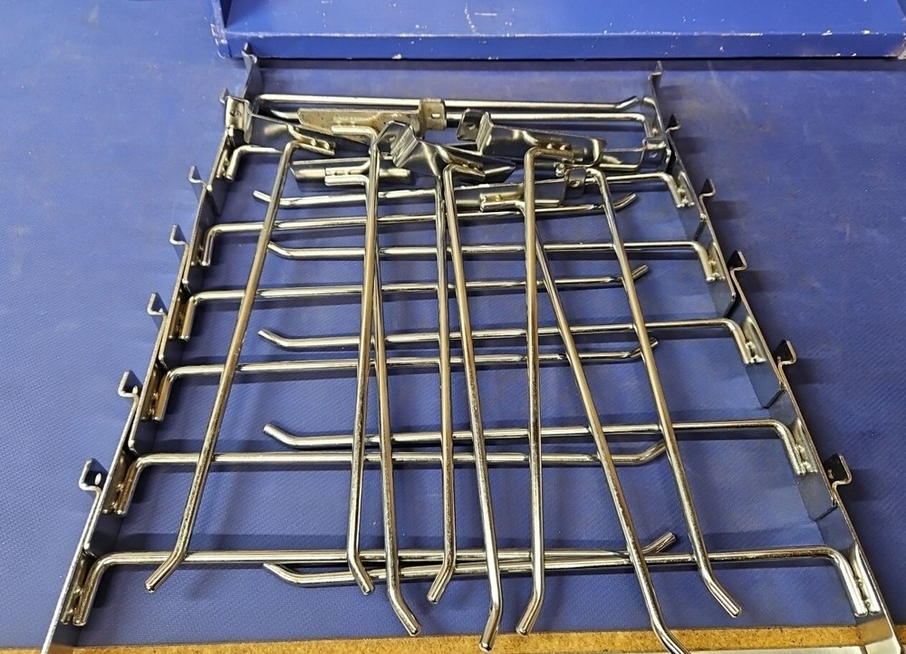 Slat Wall 10" Peg Hooks Retail Display Lot of 21