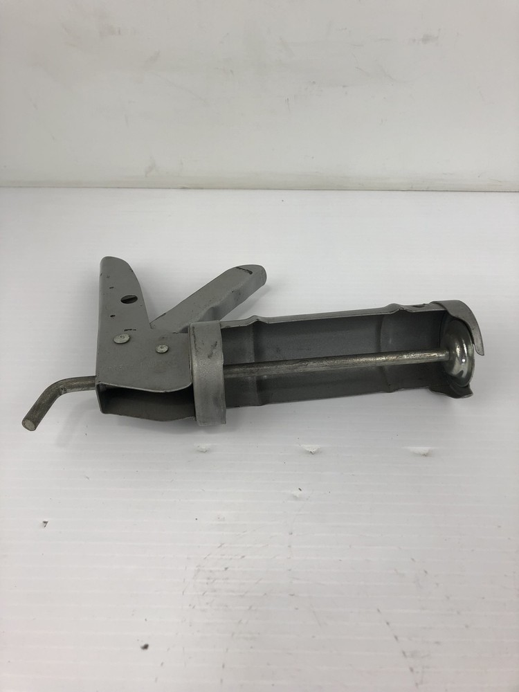 Loctite 29247 Caulking Gun