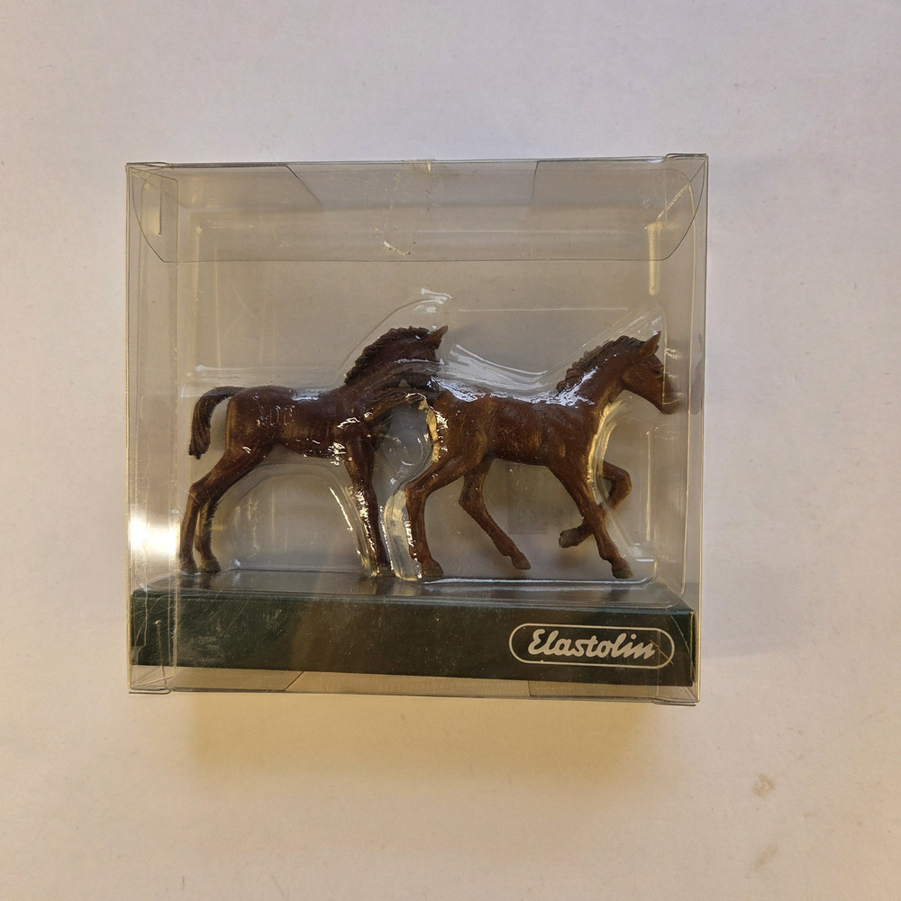 Elastolin By Preiser Two Young Colts Hand Painted In Original Box #5311