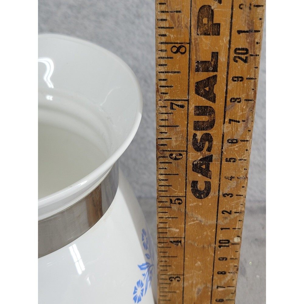 Vintage Corning Ware Cornflower Blue 2 Quart Beverage Server Pitcher with Handle