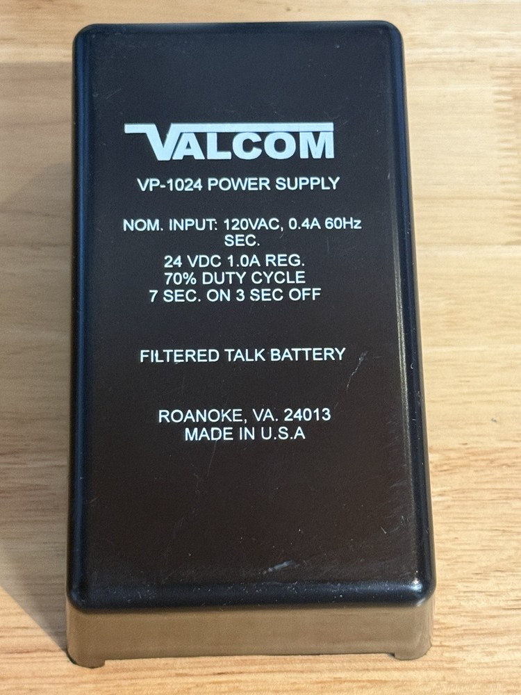 Valcom VP-1024 Linear Power Supply