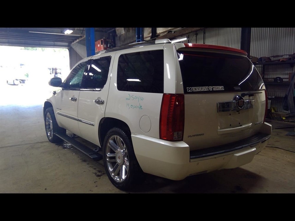 Blind Spot Alert Module Radar Unit Quarter Panel Mounted Fits 11-14 ESCALADE