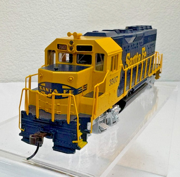 HO Scale Bachmann Digital Commander DCC Equipped Ready To Run Electric Train Set