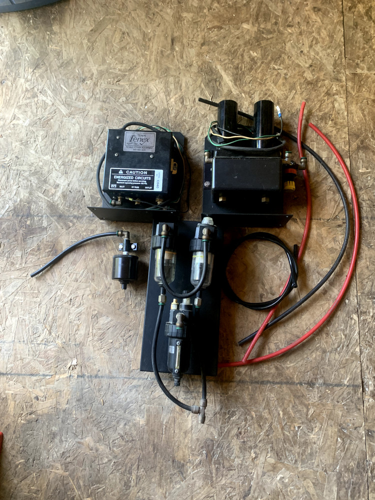AIR COMPRESSOR WATER SEPARATOR AN DRYER