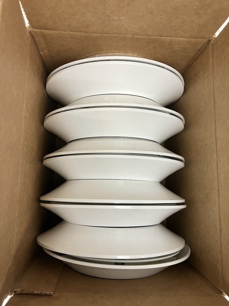 System Sensor	B300-6-BP White 6" Detector Base Bulk Pack of 10