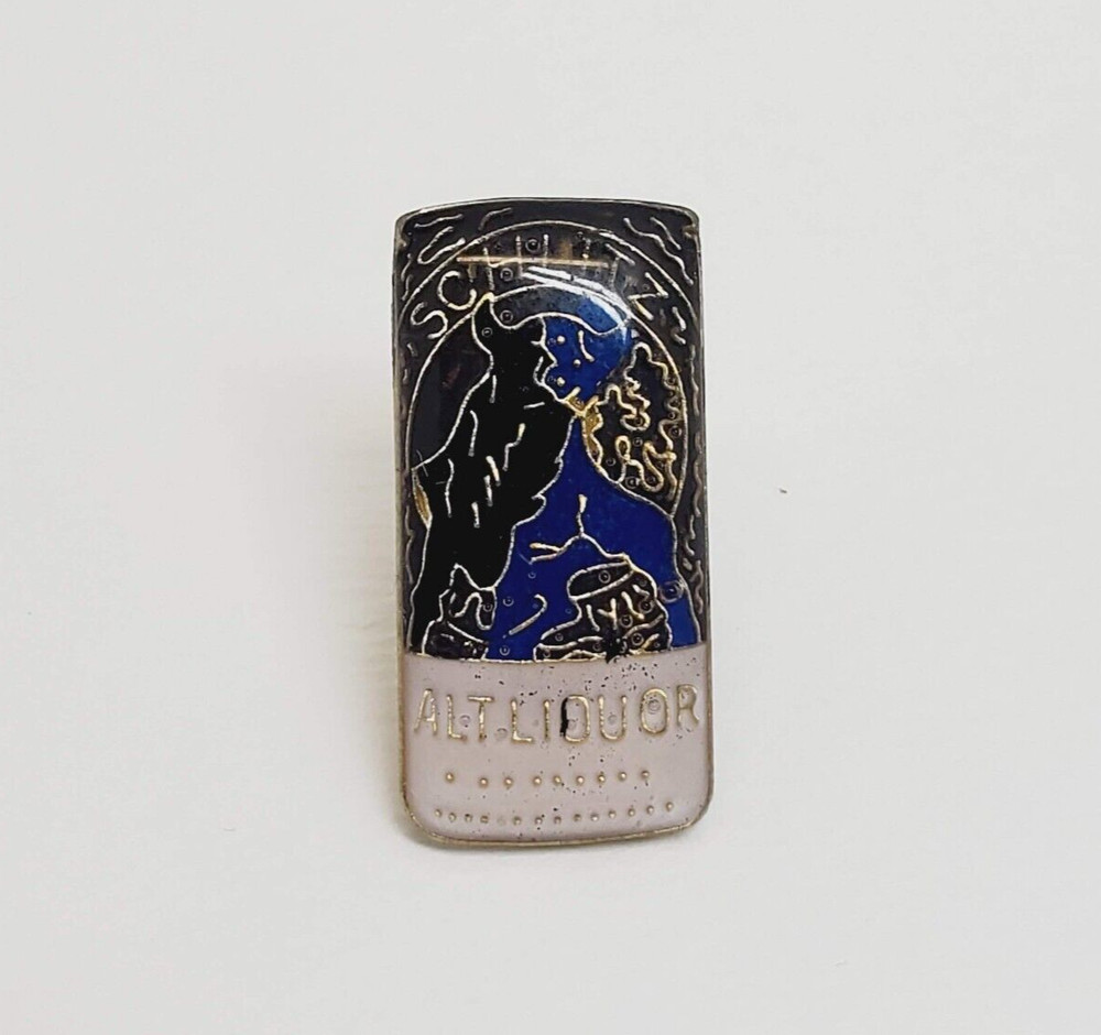 Vintage Schlitz Malt Liquor Lapel Pin