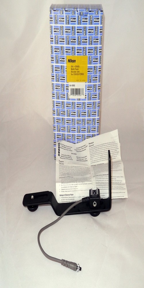 Nikon SK-E900 Flash Bracket, box,